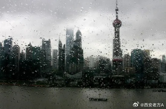 暴雨将至，上海全城备战，明后天有大到暴雨，请注意防范